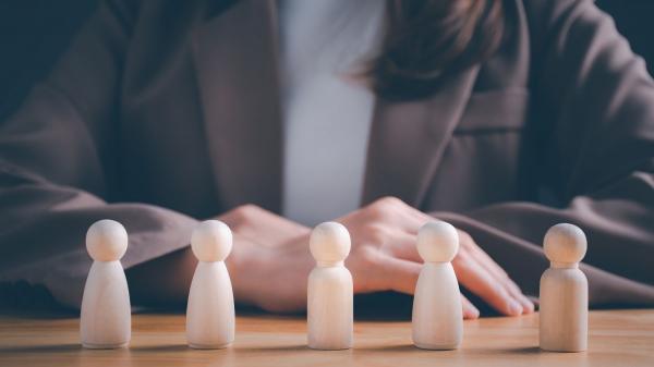 適才適所，敲破玻璃天花板