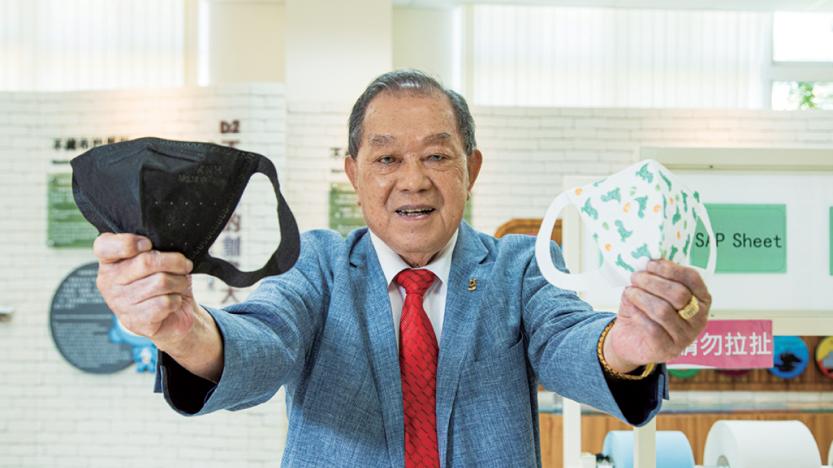 87歲的「三好」老董，力拚台灣最大口罩廠