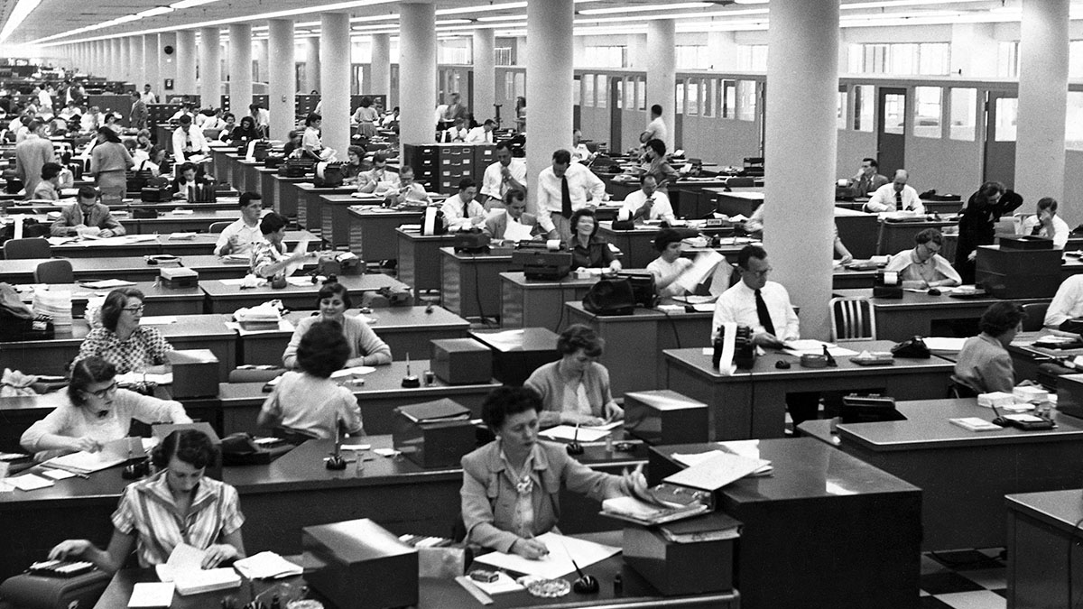 An office pool in the late 1950s. George Rinhart / Corbis via Getty Images