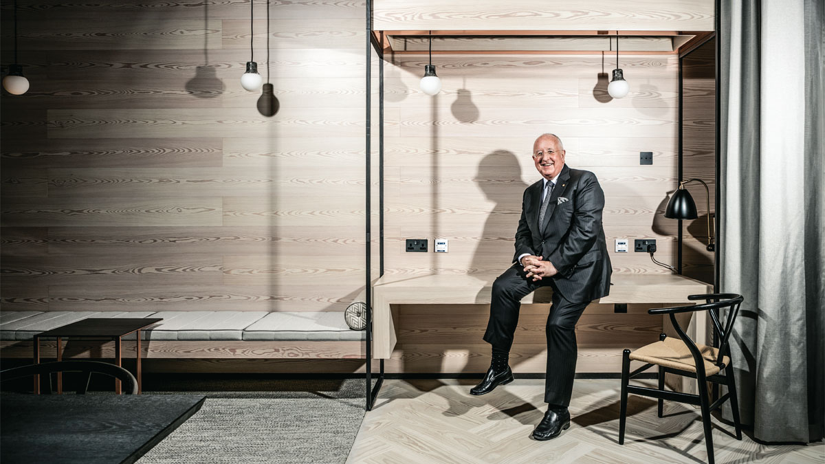 三方案重返財務紀律