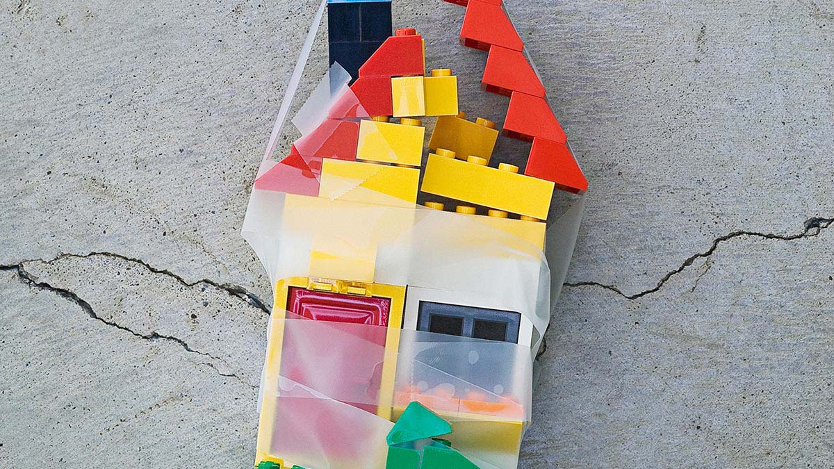 玩具反斗城垂死，實體零售並未凋零