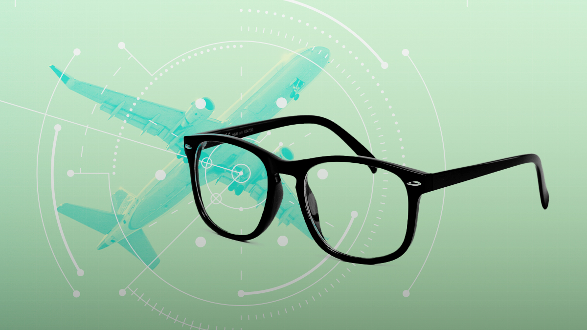 飛航技師戴上AR眼鏡，讓維修手冊「近在咫尺」