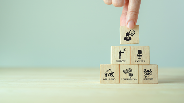 留才攻防戰：明星業務請留步！