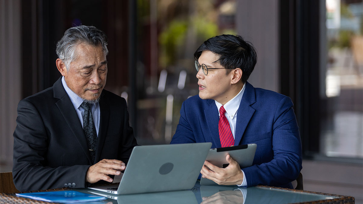 年輕員工開課！「反向導師制」可以帶來何種雙贏局面？