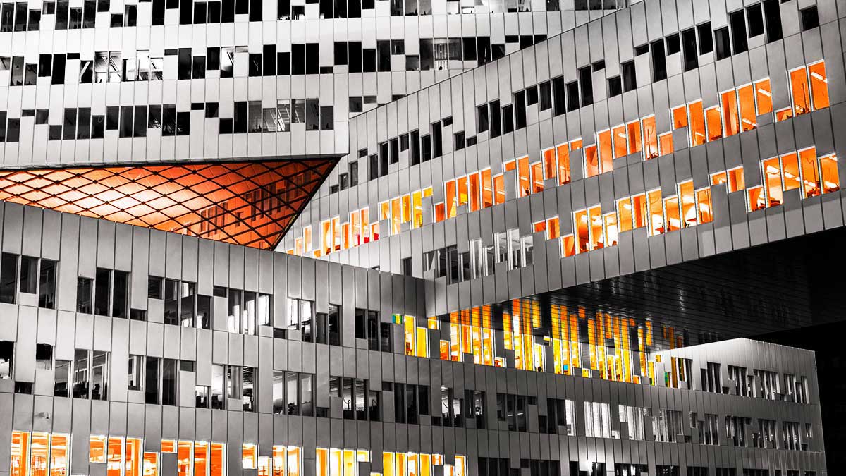 政府透過系統建置，面對複雜家庭問題