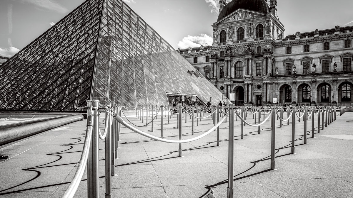 NurPhoto / Getty Images; previous spread: Gary Hershorn / Getty Images