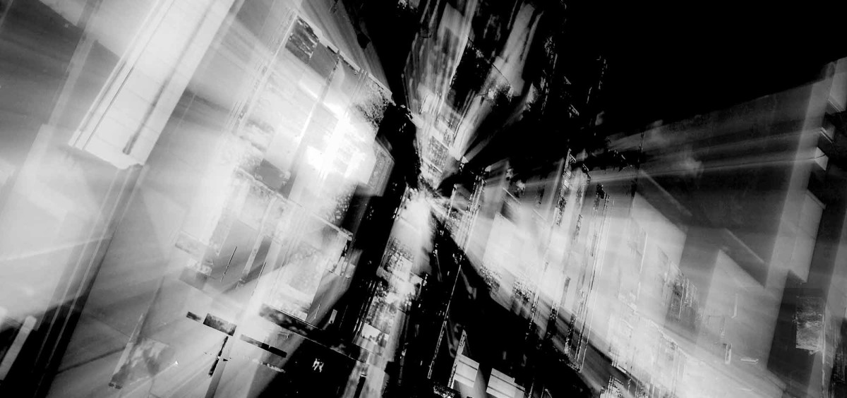 解放法規拚競爭