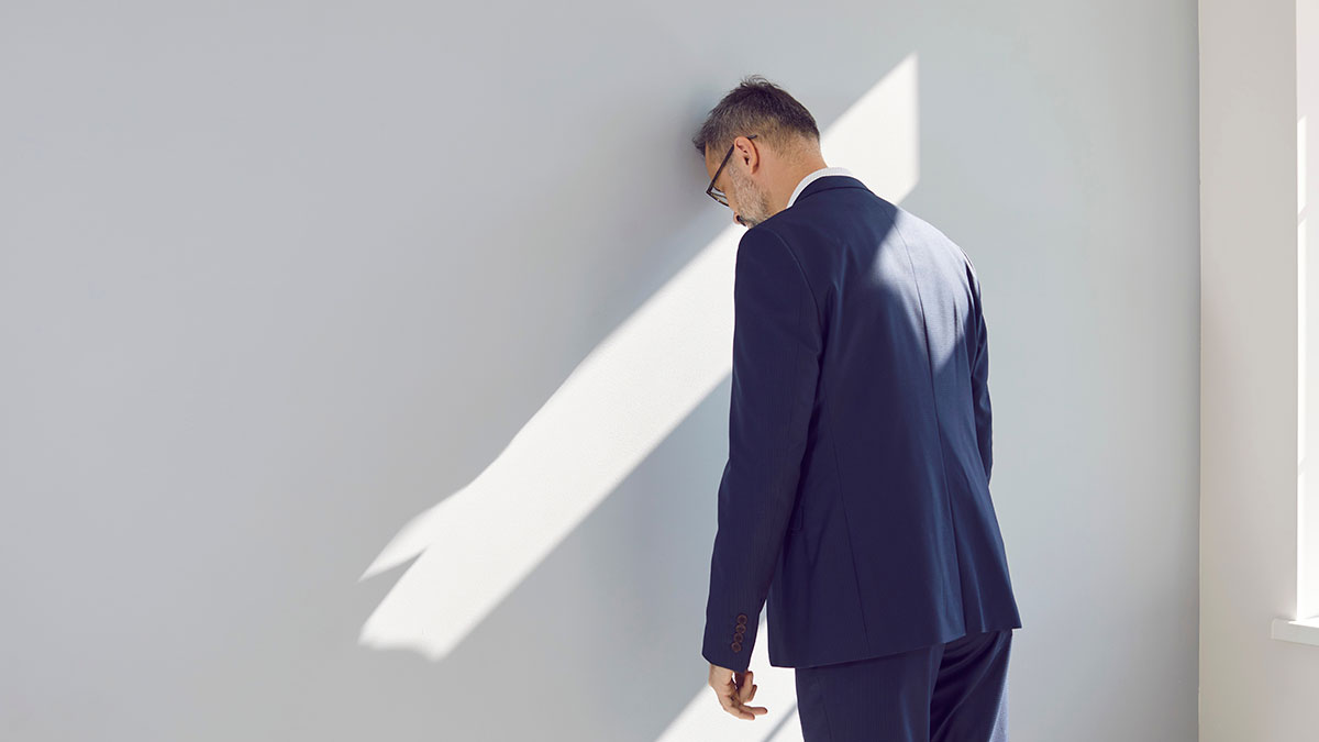 「連講話都緊張，怎麼帶人？」內向領袖的 6 項必殺技