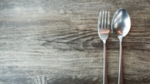 堅持傳統？全面翻新？餐廳品牌活化的路線之爭