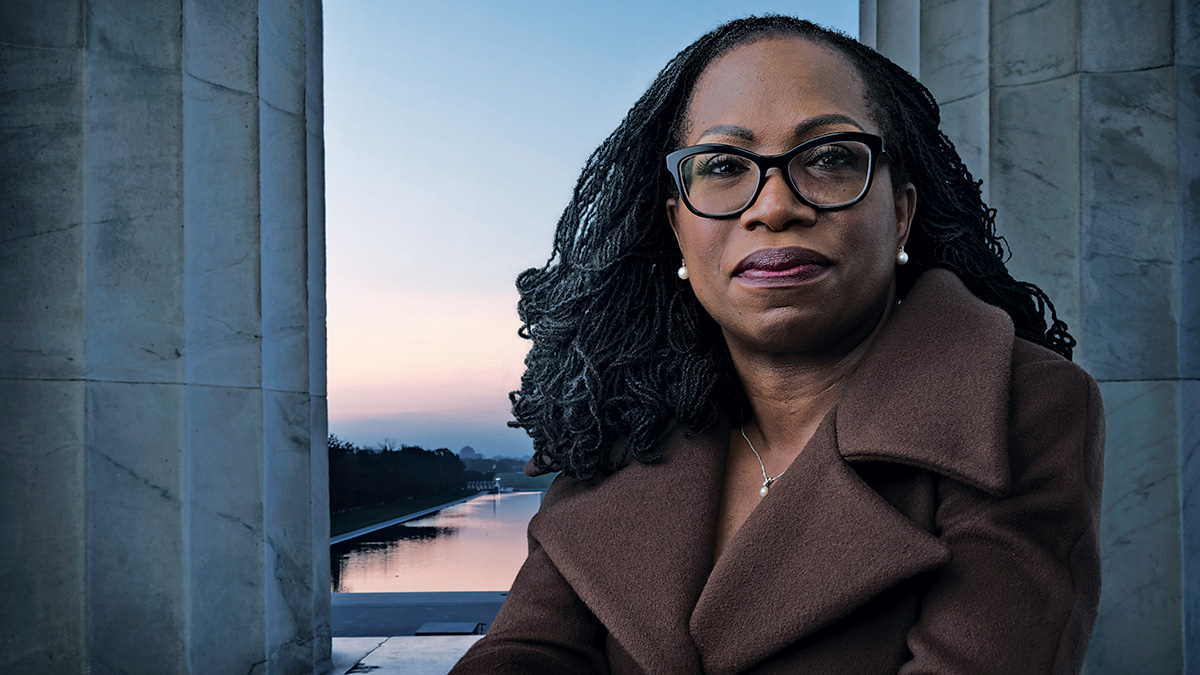 美國首位黑人女性大法官凱坦吉．布朗．傑克遜