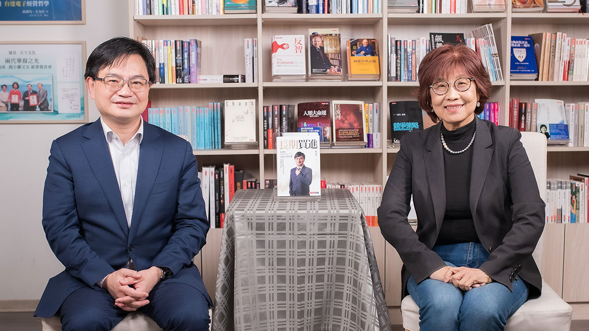 如何提升投資決策勝率？政大教授周冠男教你避開偏誤、穩健獲利