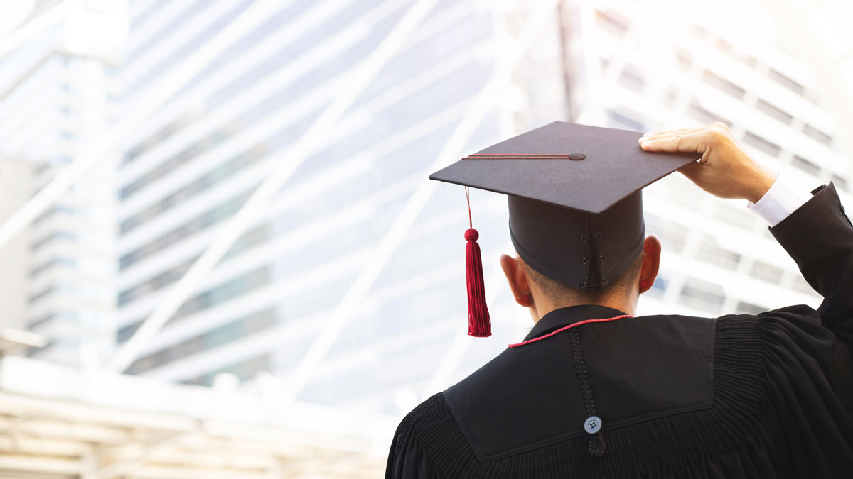 台積電徵政治學博士／人才不足、將才稀缺的發展困境