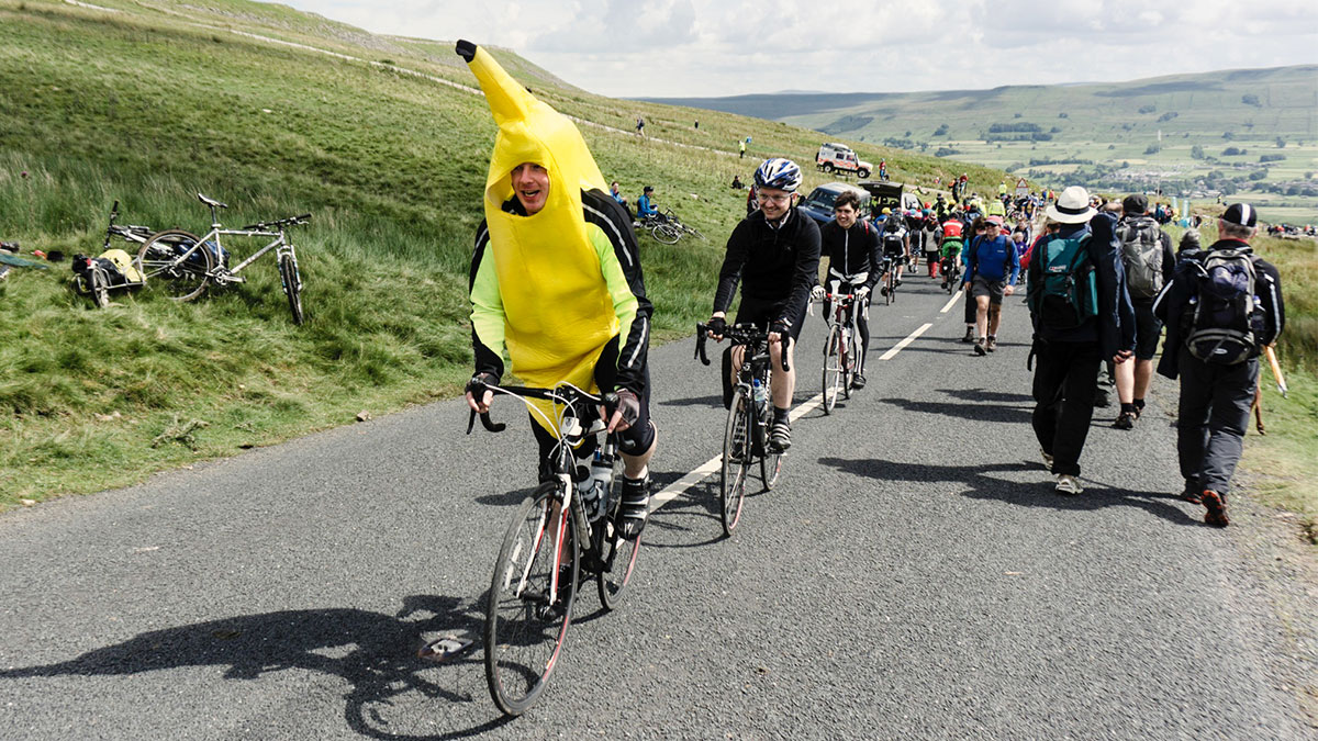 專注於跟上客戶的腳步，而非跟上競爭對手