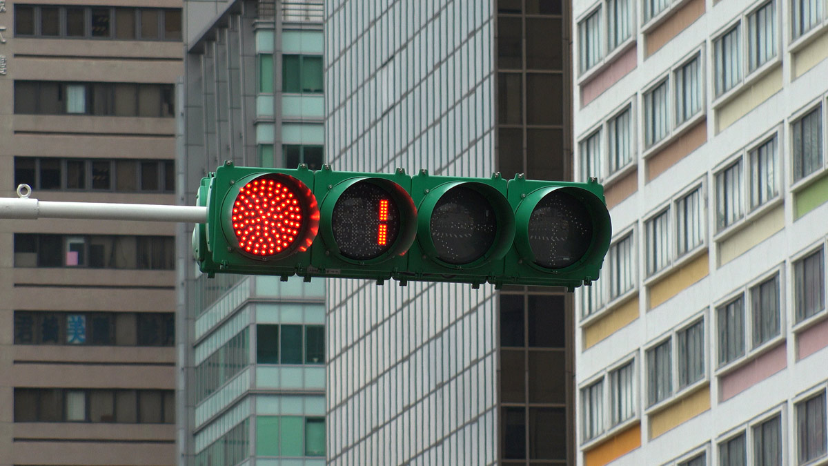 敦化南路的紅綠燈