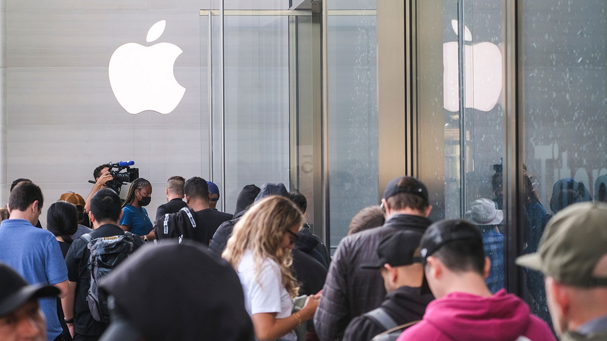 賈伯斯的完美主義，如何將iPhone打造成全球手機市場霸主？