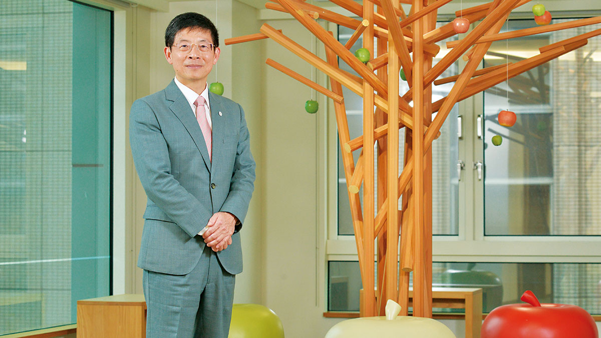 玉山銀行董事長黃男州強調，AVM只是先把科學的工作做完，但決策者不能只看成本與獲利，要站在更高層次進行策略選擇；黃鼎翔攝。