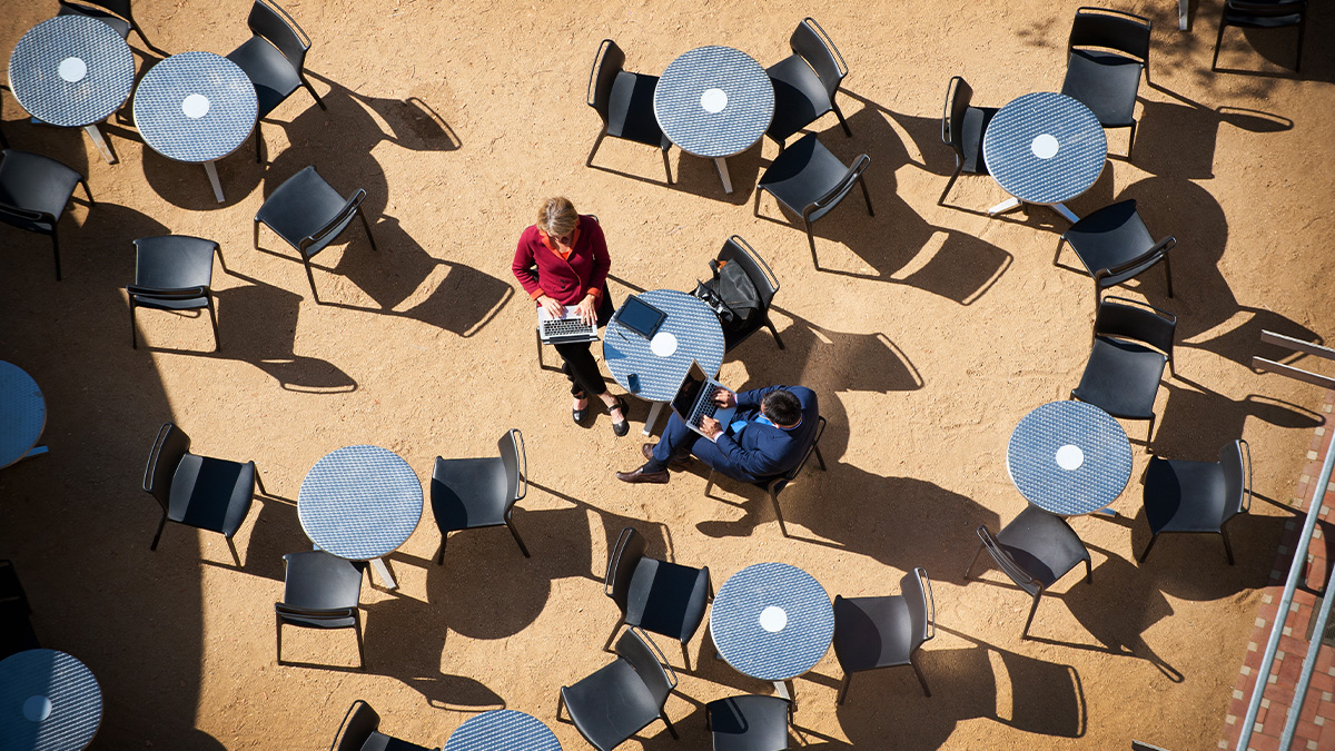 誰可以加入數位經濟工作？