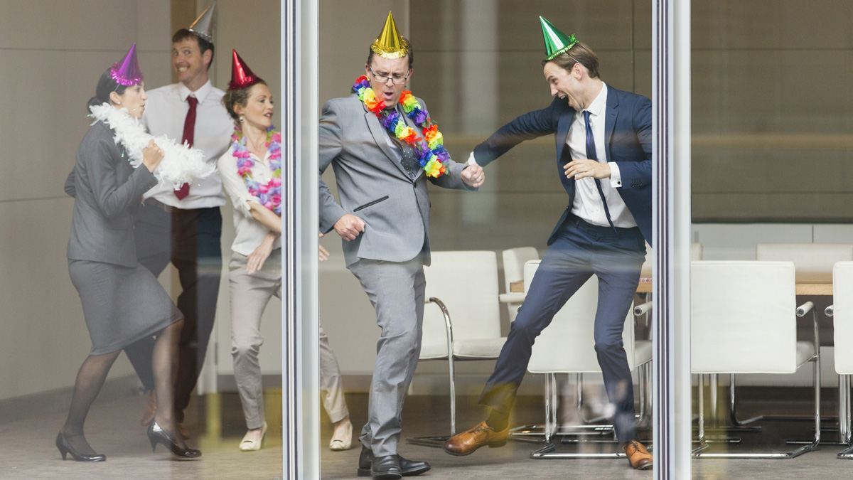 小心你身邊的「耗能鬼」！學會設定職場界線，保護你的時間與精力