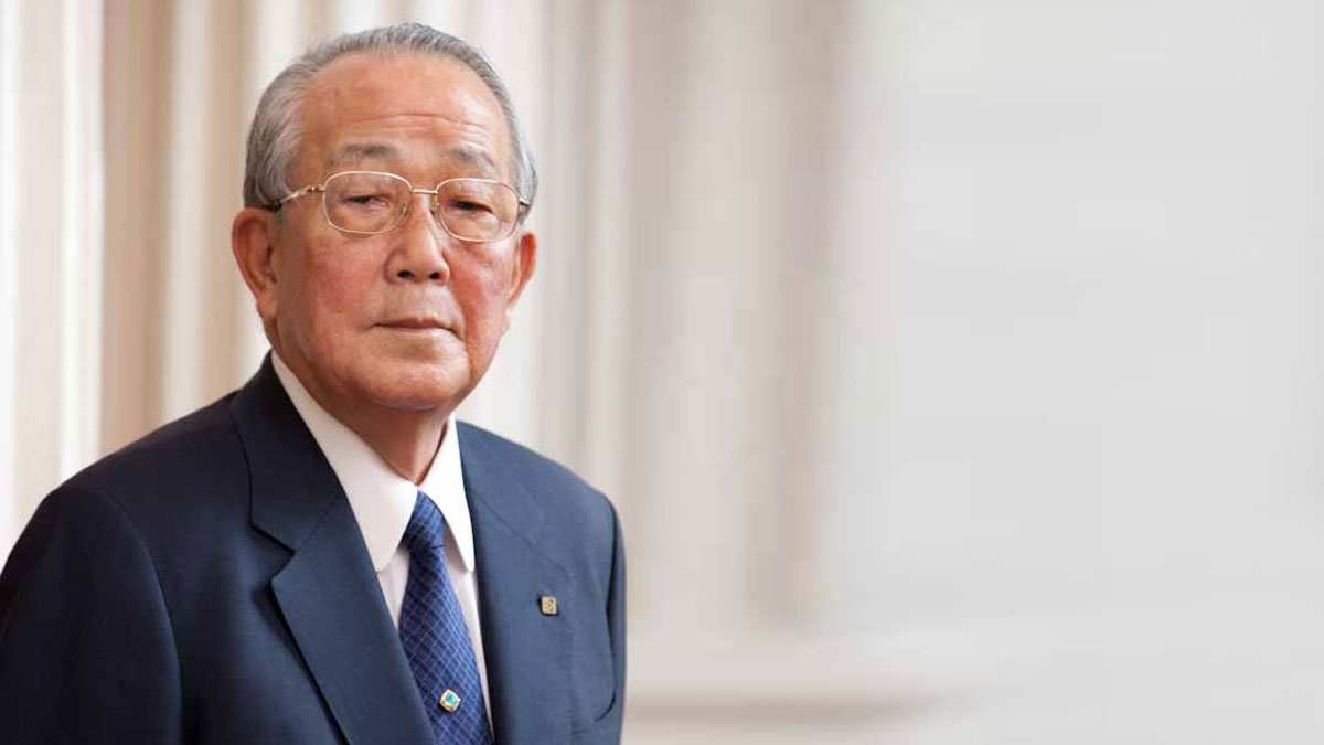 想法×熱情×能力，「經營之聖」稻盛和夫持續創利的成長方程式