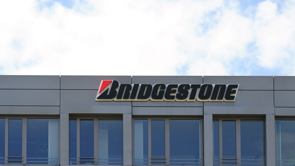 普利司通：從布襪店「轉骨」成輪胎龍頭