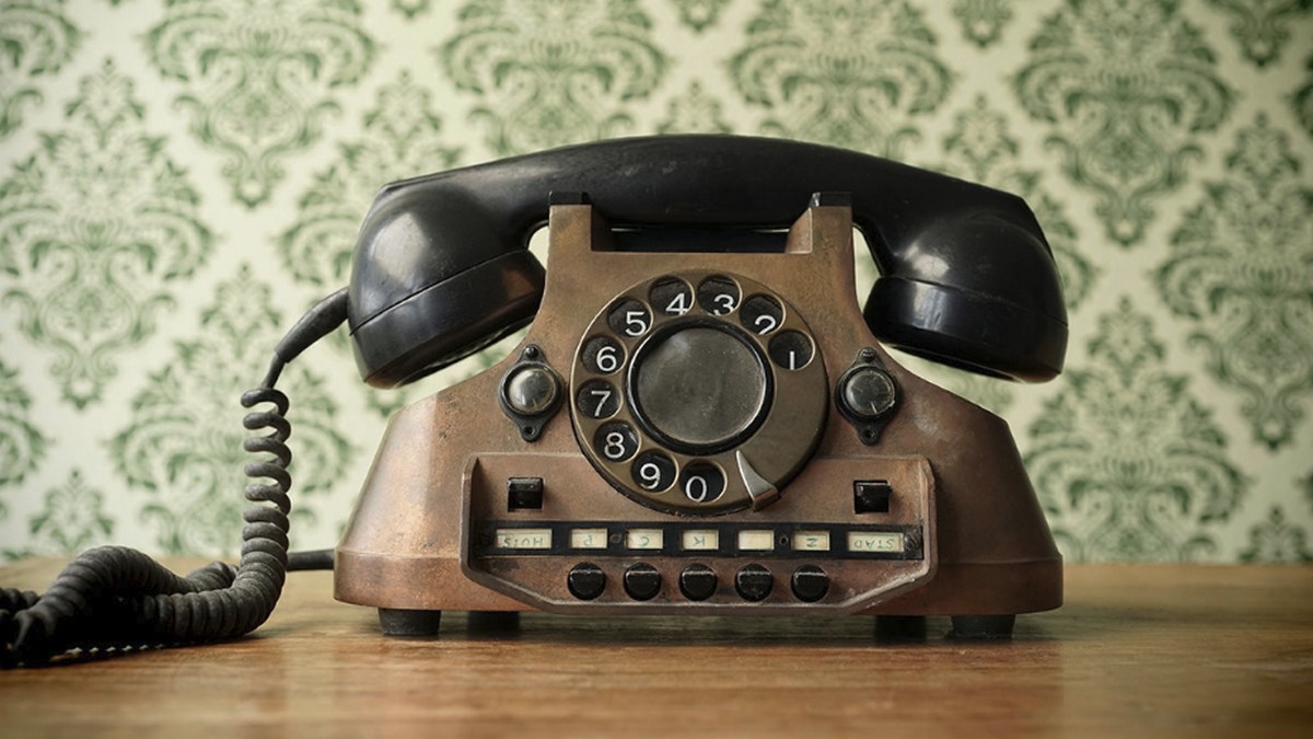 跟痛失親人的顧客談話