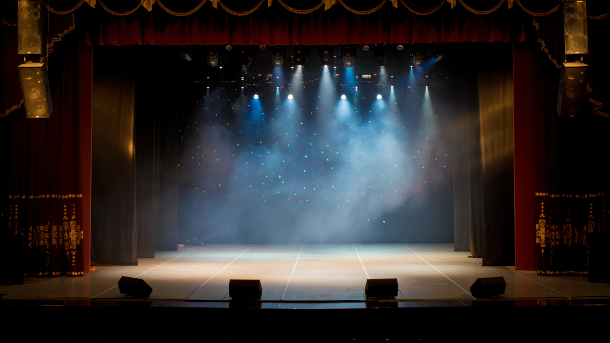 企業總部扮演關鍵角色